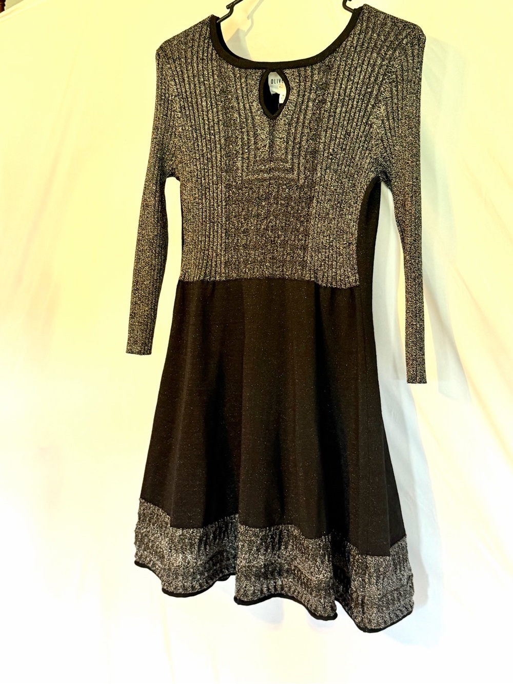 Olive & Oak Black and Silver Knit Dress with Keyhole Detail
